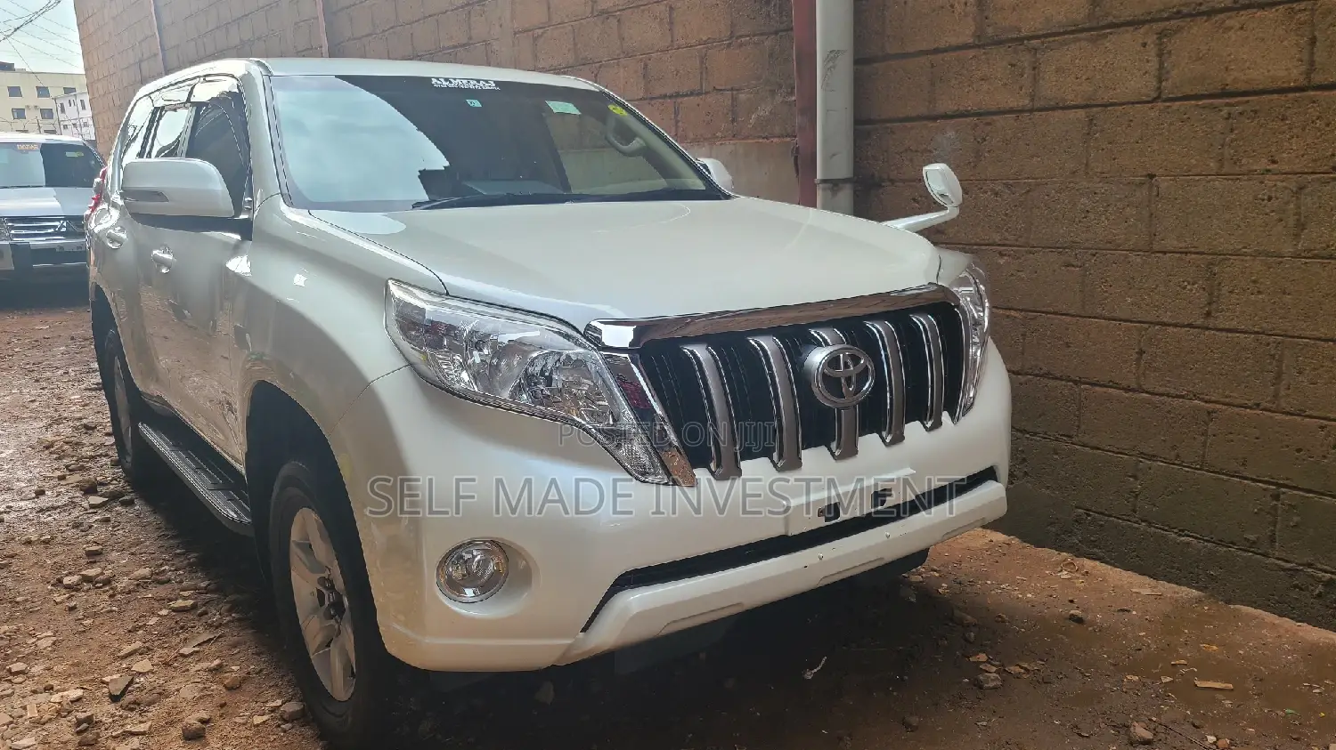 Toyota Land Cruiser Prado 2017 White