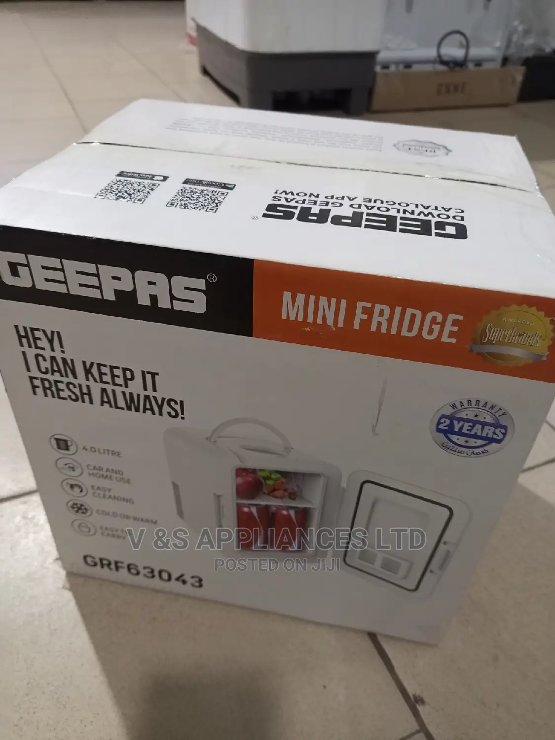 Geepas Mini Fridge