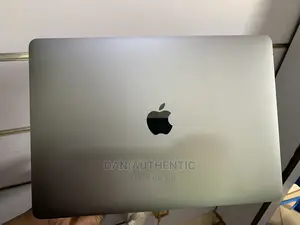 Laptop Apple MacBook Pro 2017 16GB Intel Core I5 SSD 256GB