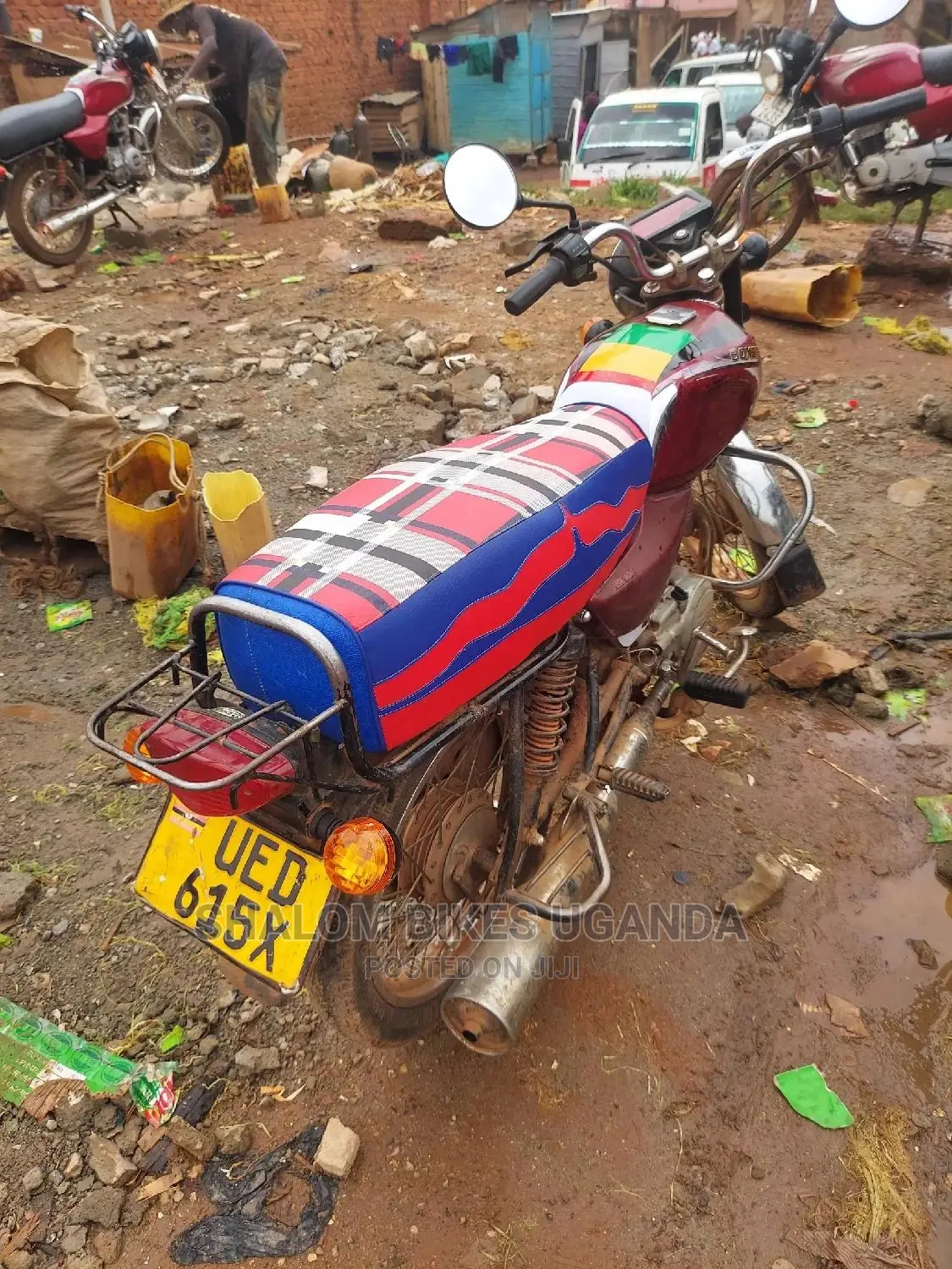 Bajaj RE 2019 Brown