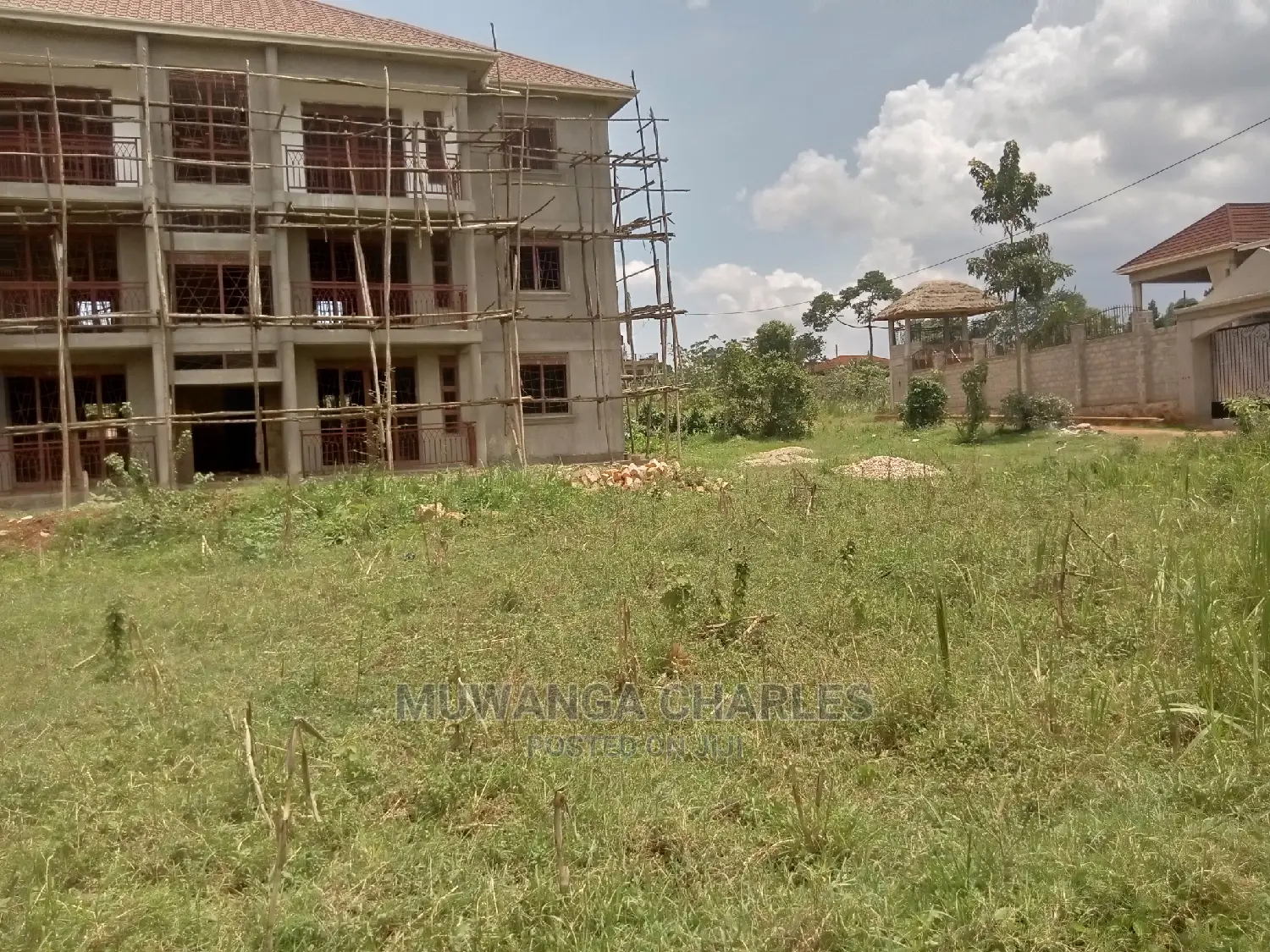 12decimals For Sale In Buwate