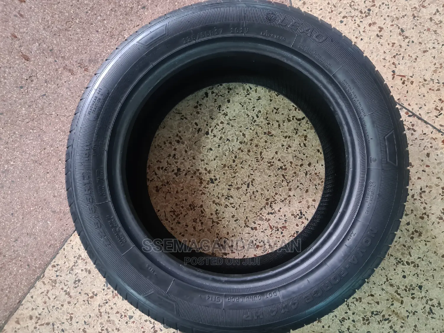225/55r17 Second Hand Tire