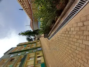 Furnished 2bdrm Condo in Bukoto, Central Division for Sale