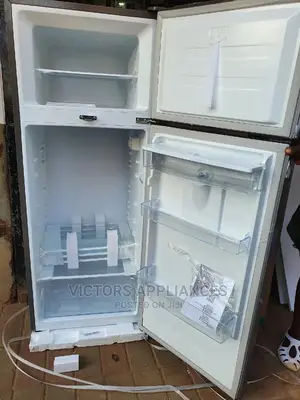 Hisense 270L Double Door Refrigerator