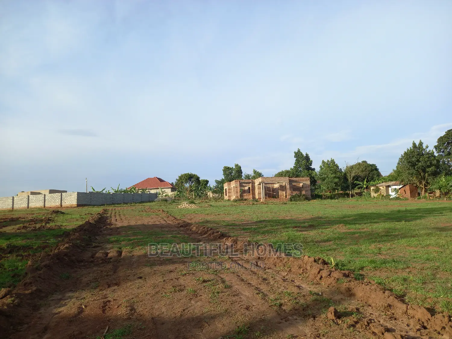 Gayaza Nice View Estate With Plots on Sell