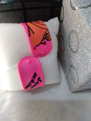 Kids Watches Available (Snow White)