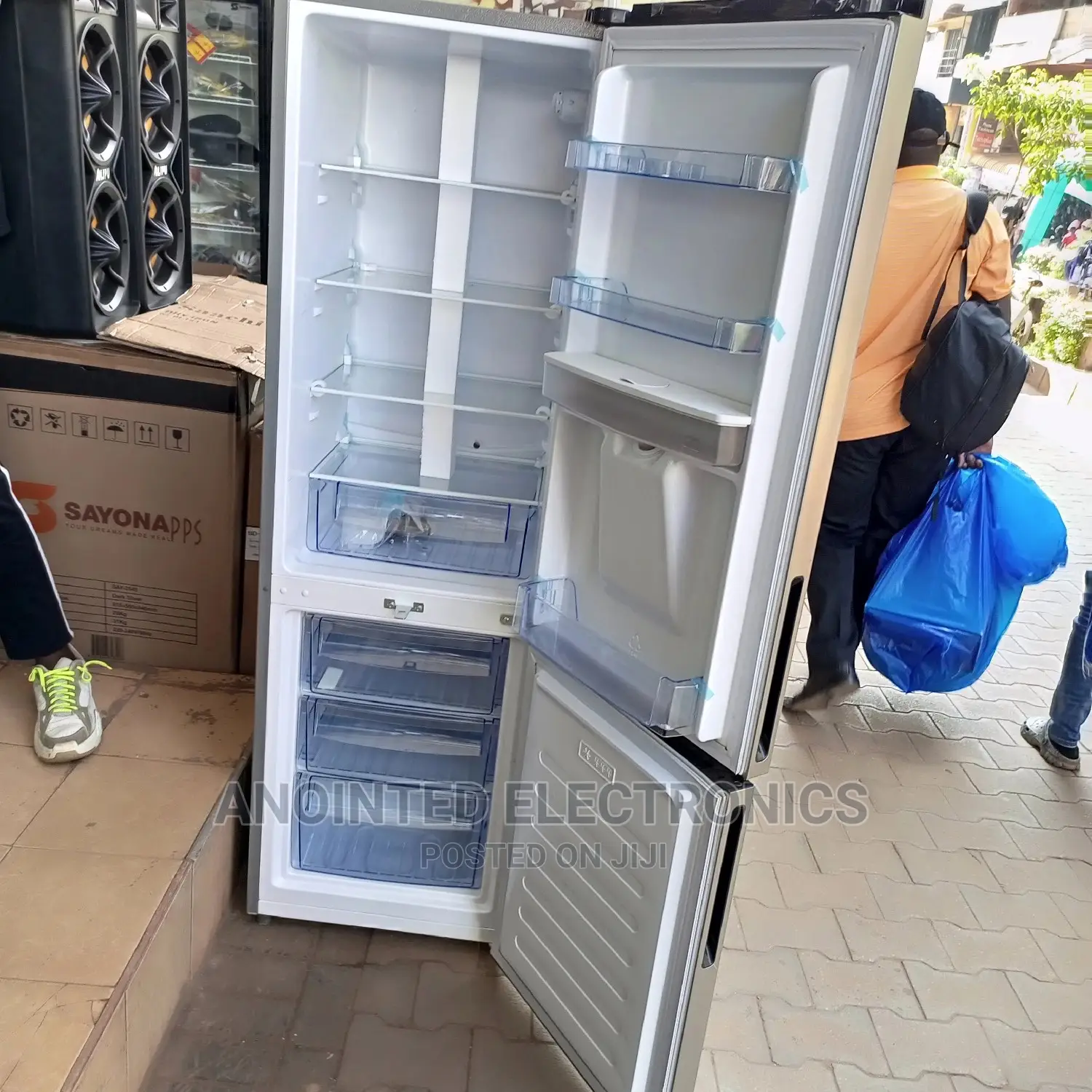 Adh Fridge 260litres