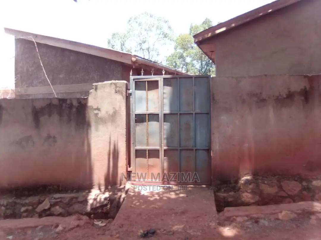 6bdrm House in Namasuba Ndejje, Central Division for Sale