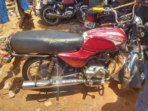 Bajaj Pulsar 180 2019 Purple