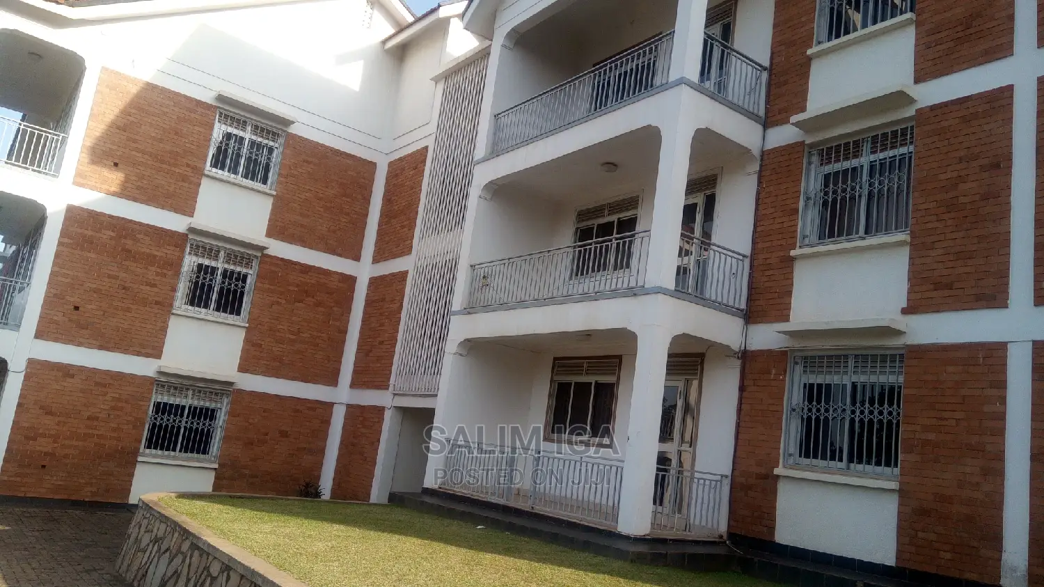 3bdrm Block of Flats in Kololo Property, Central Division for Rent