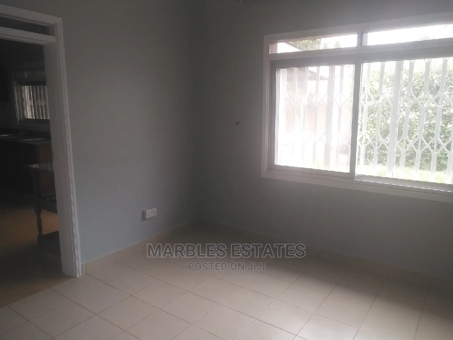 3bdrm Bungalow in Kololo, Central Division for Rent