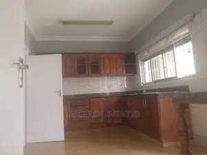 3bdrm Bungalow in Kololo, Central Division for Rent