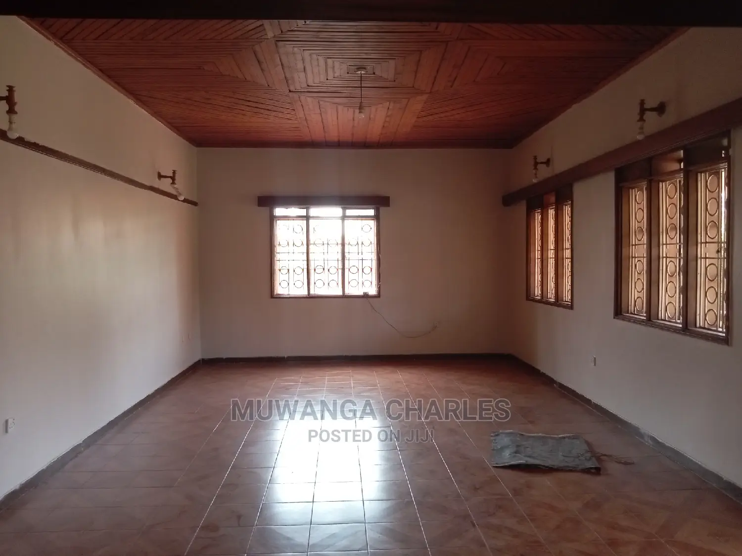 5bdrm House in Fs Properties Ltd, Central Division for Rent