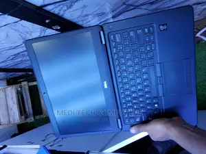 Desktop Computer Dell 4GB Intel Core I5 SSD 256GB