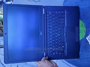 Desktop Computer Dell 4GB Intel Core I5 SSD 256GB