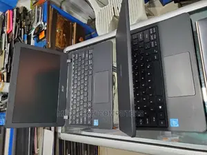 Laptop Acer TravelMate B 4GB Intel Celeron HDD 320GB