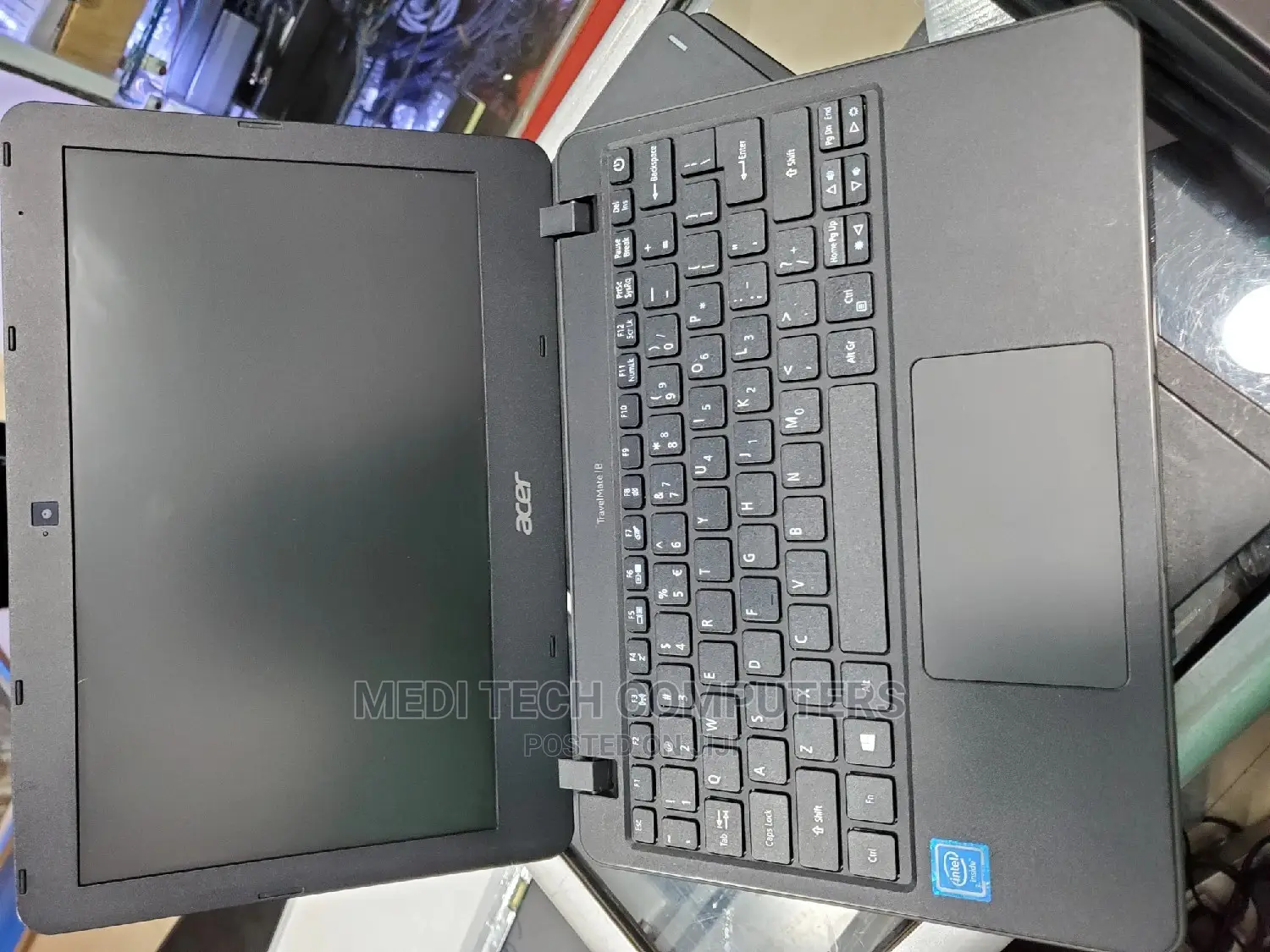 Laptop Acer TravelMate B 4GB Intel Celeron HDD 320GB