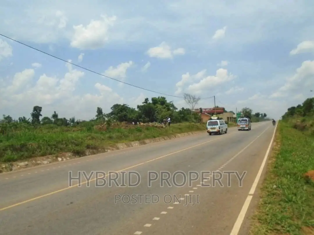 Plots for Sale at Namayumba Tarmac Road Estate~ Hoima Road