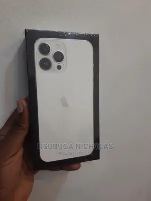 New Apple iPhone 13 Pro Max 128 GB Silver