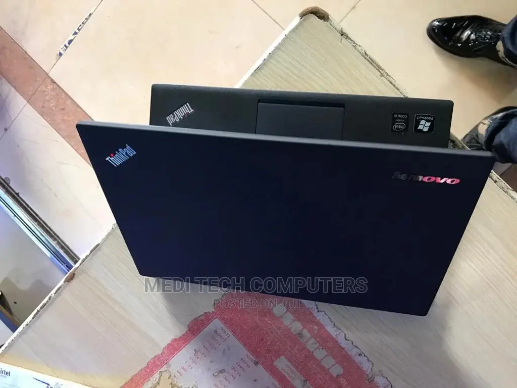 Laptop Lenovo ThinkPad T450 4GB Intel Core I5 HDD 500GB