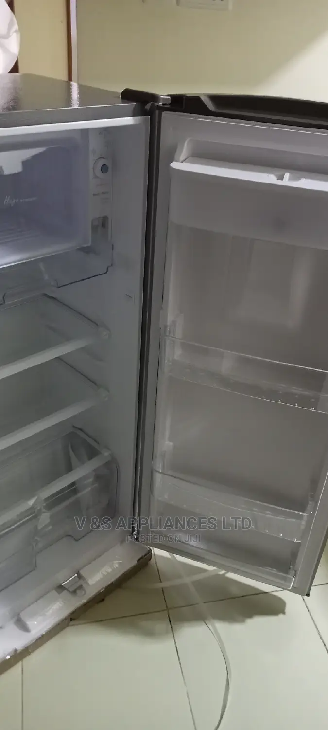 229l Hisense Fridge With Water Dispenser