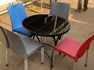 Set of Round Table and 4 Chairs