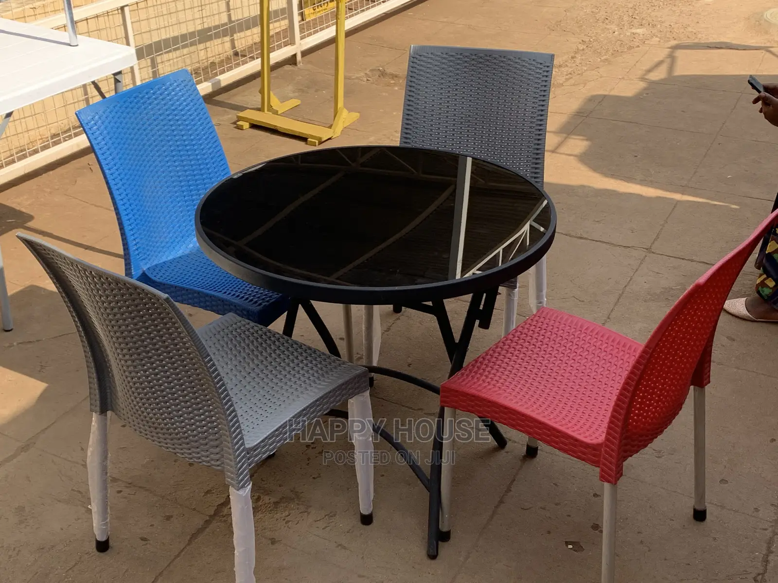 Set of Round Table and 4 Chairs