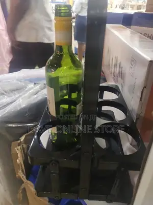 6 Bottle Holders and Carrier
