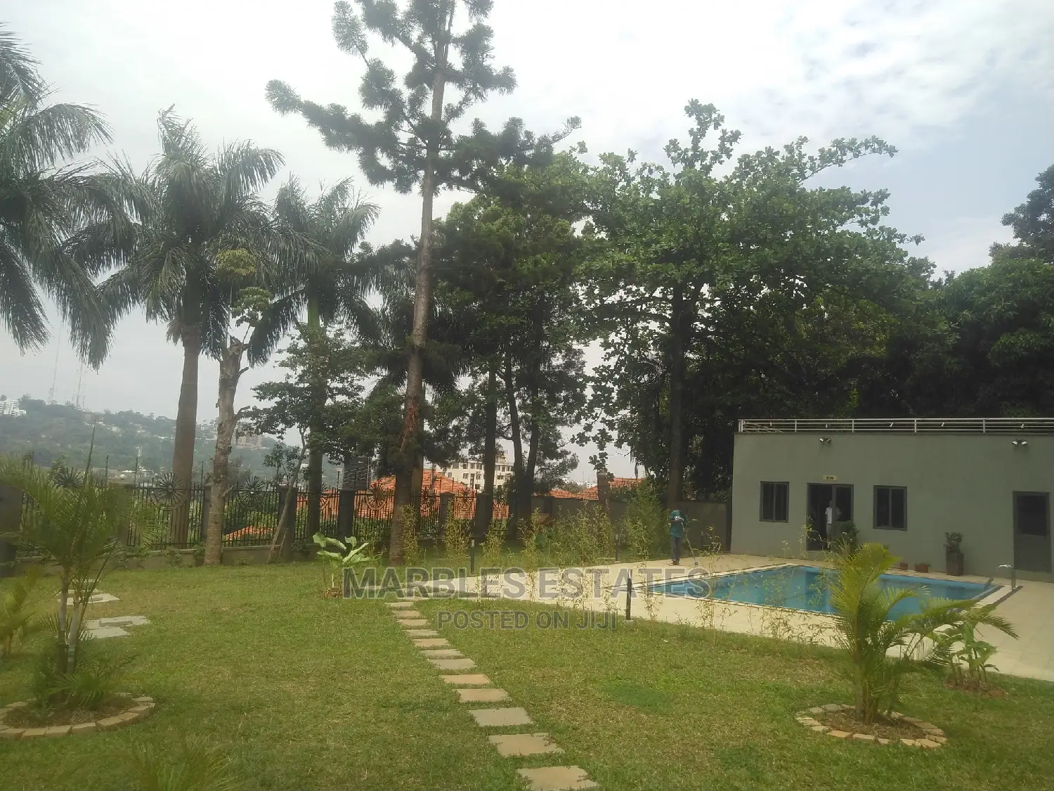Furnished 3bdrm Apartment in Naguru, Central Division for Rent