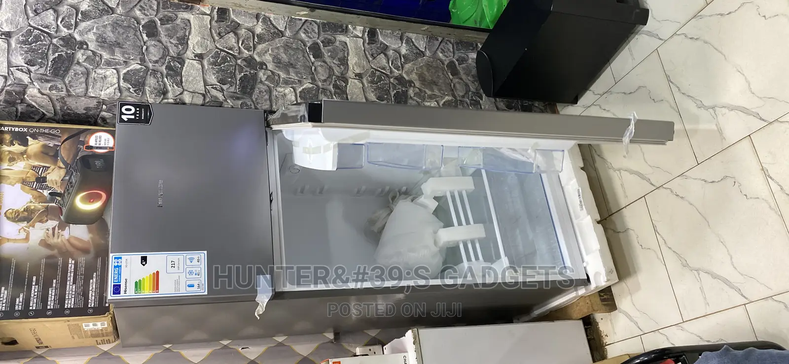 Hisense Double Door Fridge 270 Litres With Water Dispenser