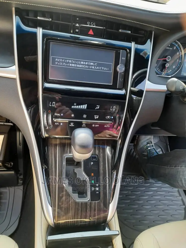 Harrier New Model Custom Fit Radio