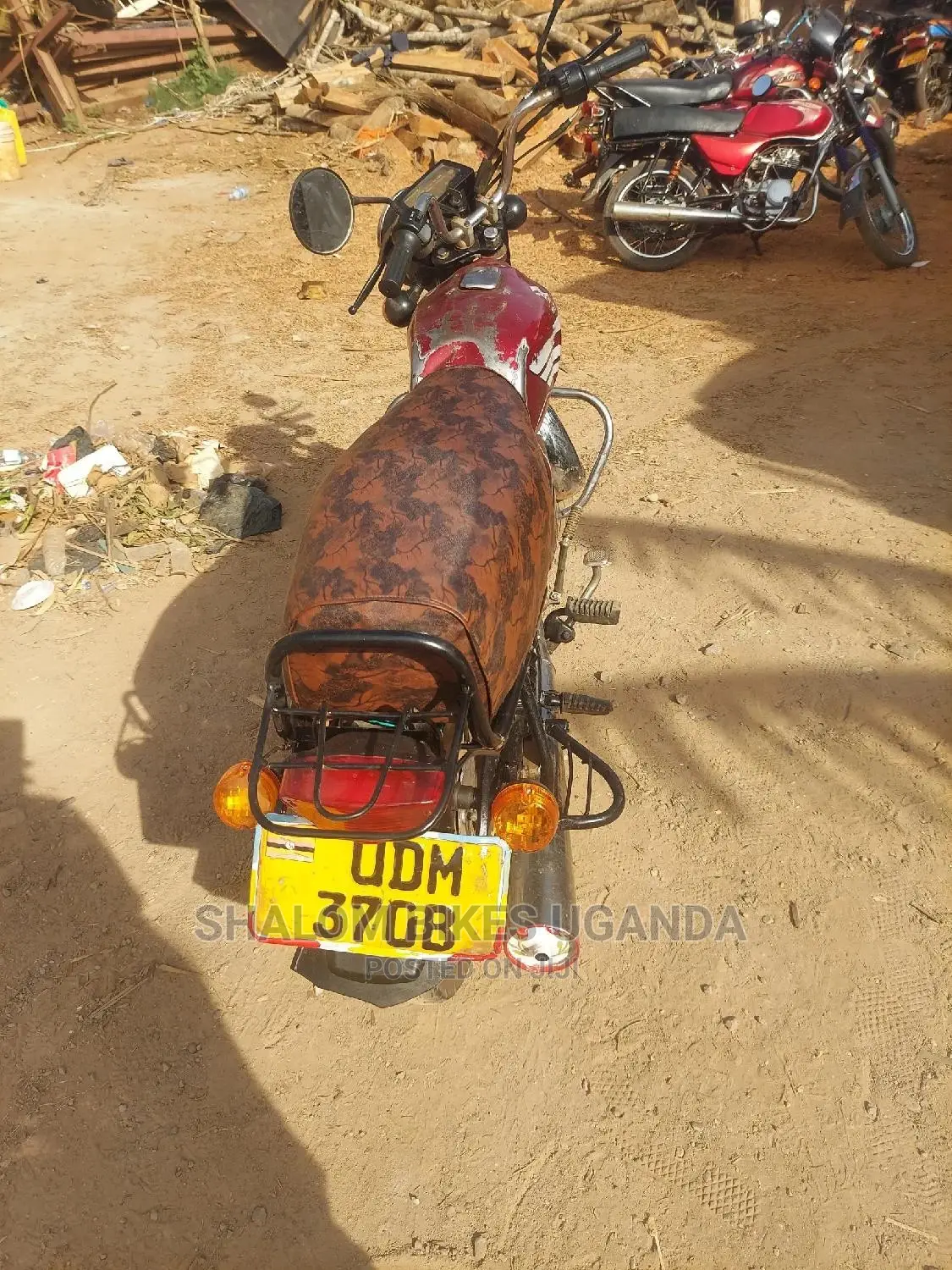 Bajaj Boxer 2019 Yellow