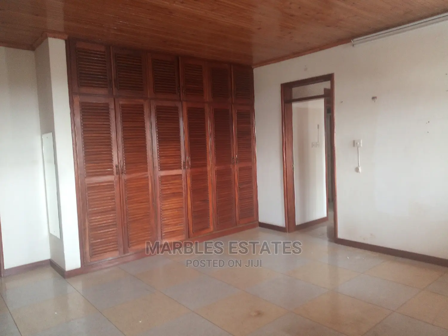 3bdrm Apartment in Upper East Naguru, Central Division for Rent