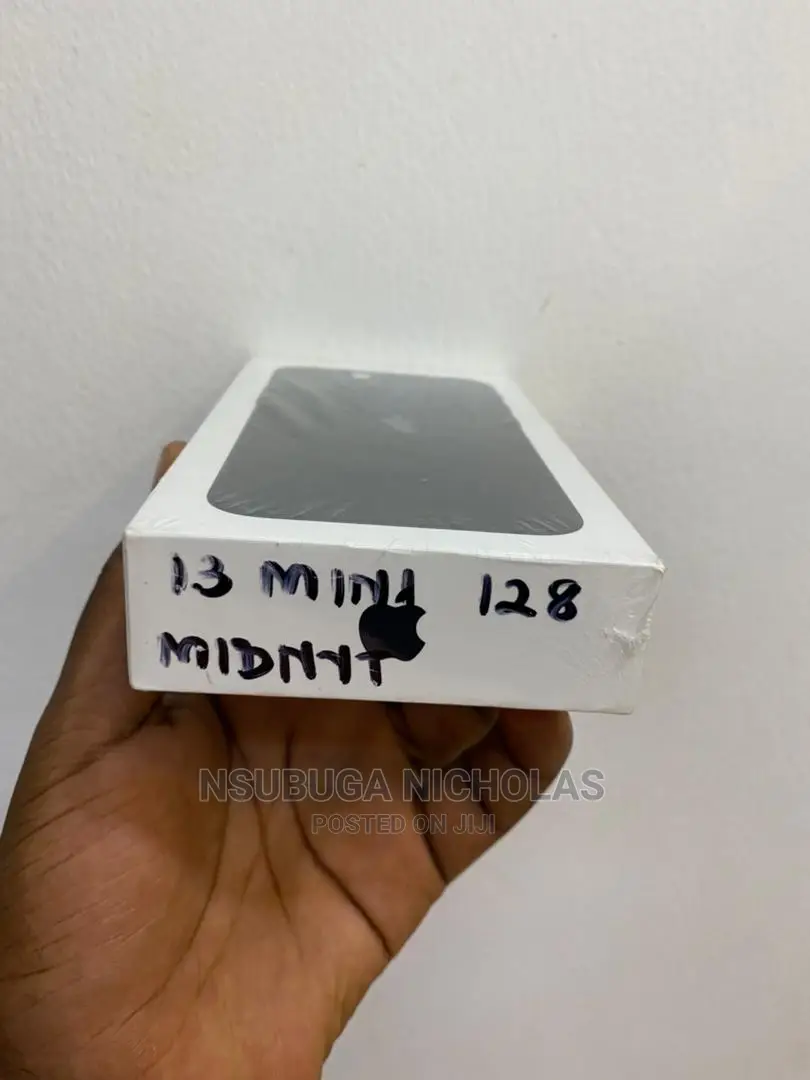 New Apple iPhone 13 Mini 128 GB Black