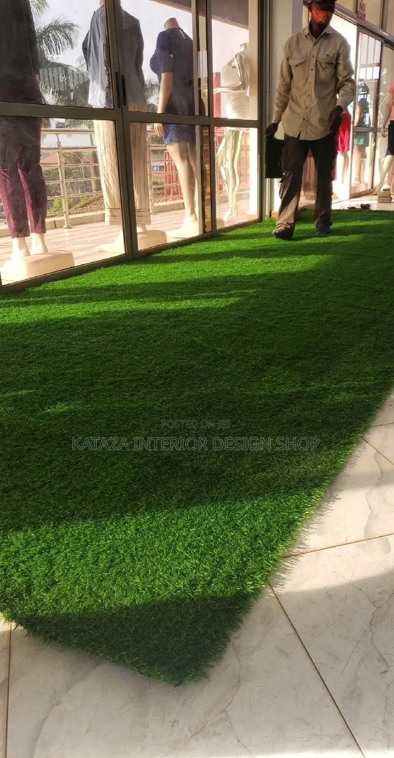 Very Green Grass Balcony Carpet