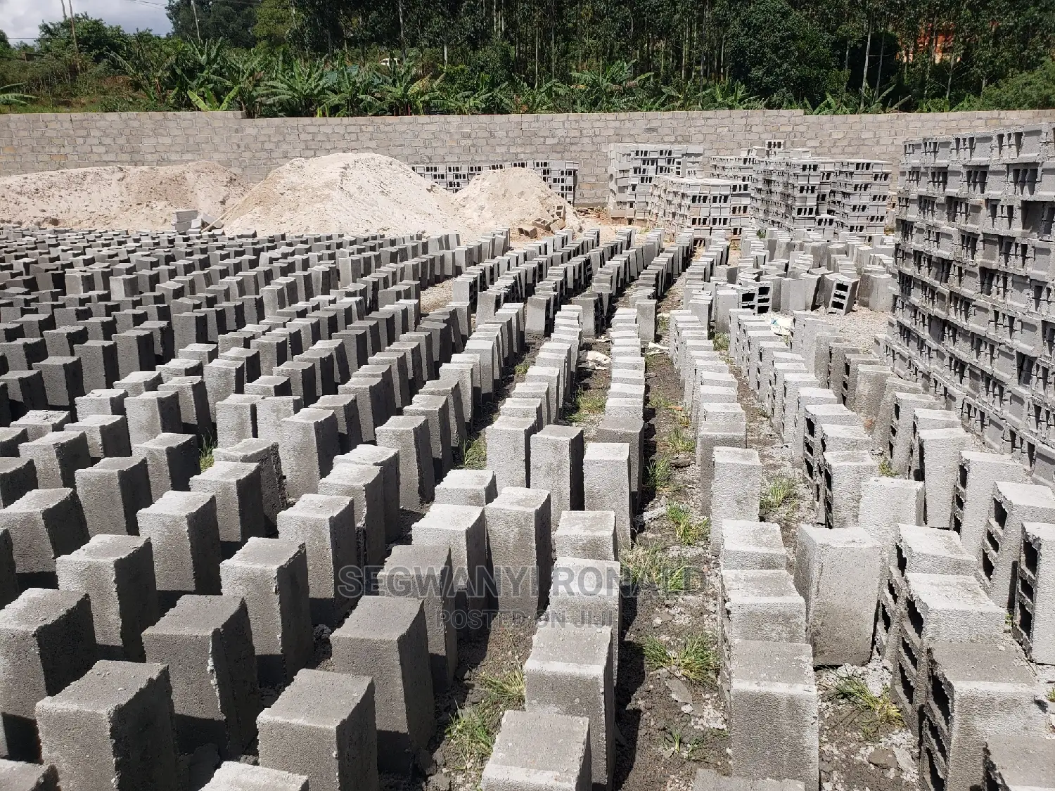 Cheaper Blocks Made on Site and Pavers Using a Machine