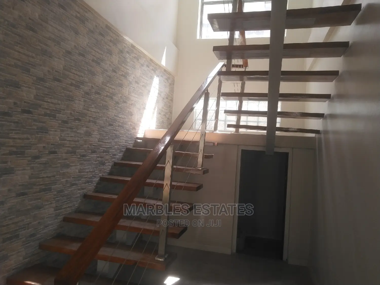 4bdrm Townhouse/Terrace in Naguru, Central Division for Sale