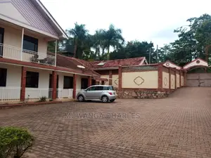 5bdrm Duplex in Fs Properties Ltd, Central Division for Rent