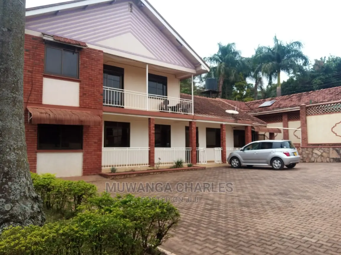 5bdrm Duplex in Fs Properties Ltd, Central Division for Rent
