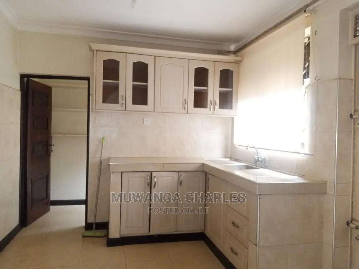 5bdrm Duplex in Fs Properties Ltd, Central Division for Rent