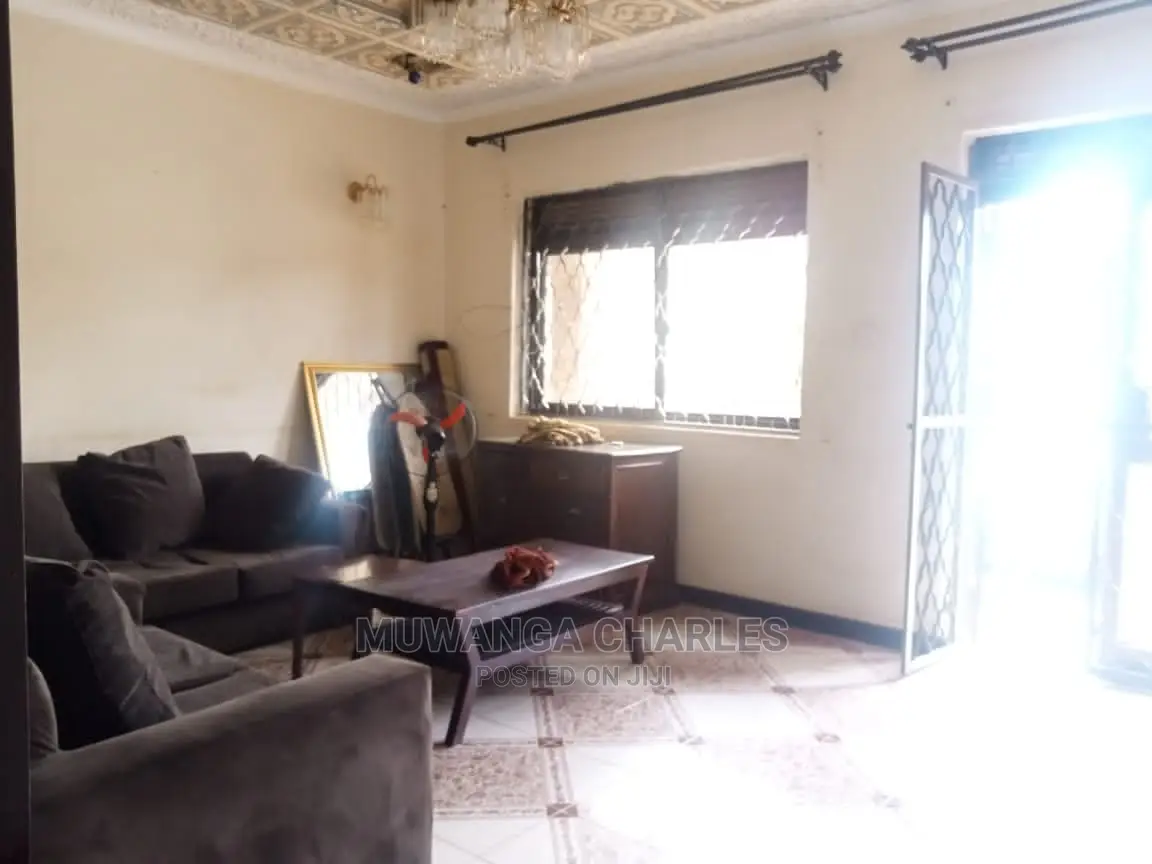 5bdrm Duplex in Fs Properties Ltd, Central Division for Rent