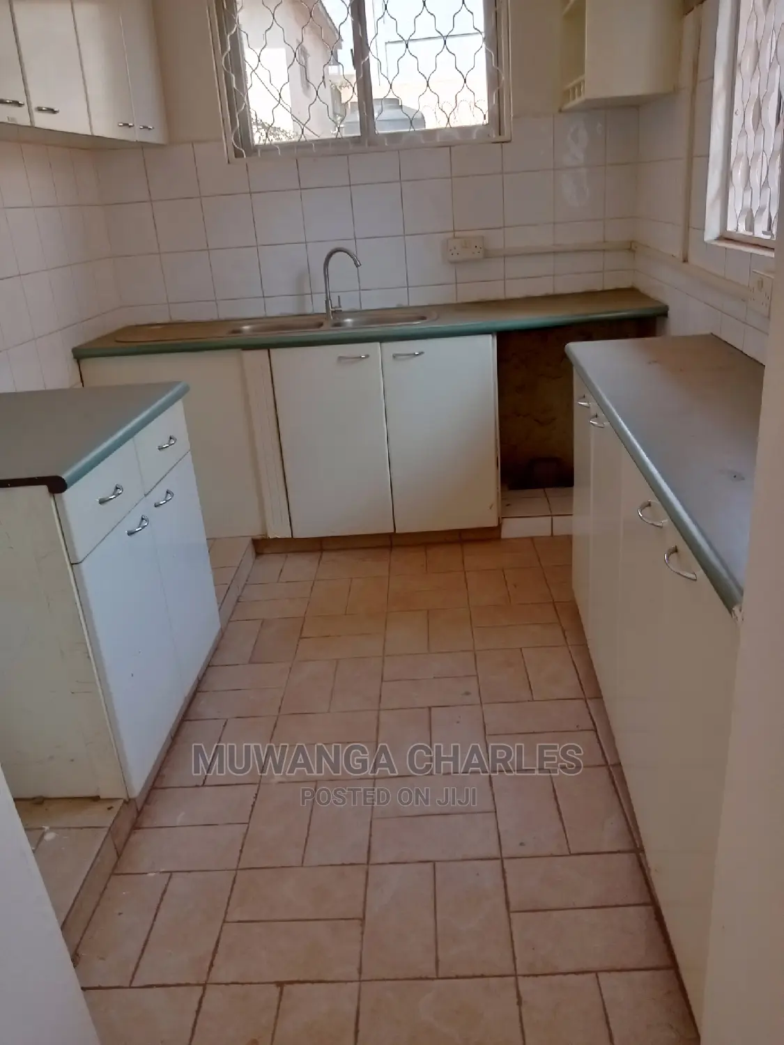 5bdrm Duplex in Fs Properties Ltd, Central Division for Rent