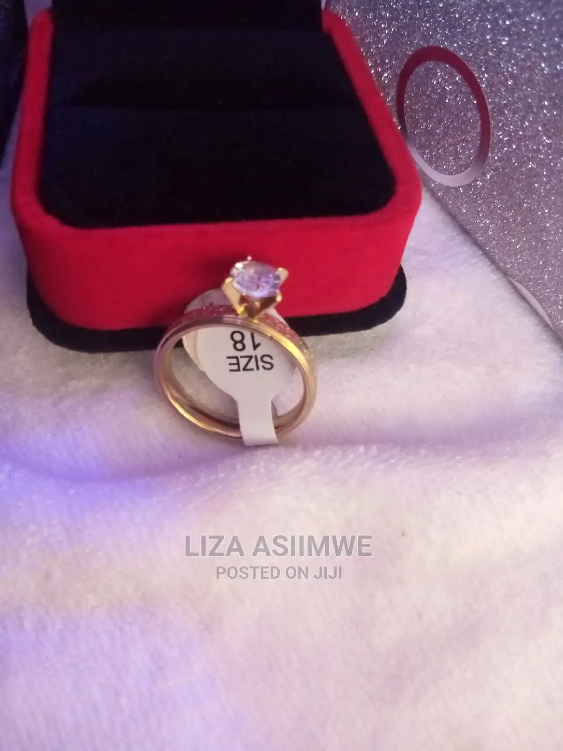 Engagement Rings Available With the Ring Box