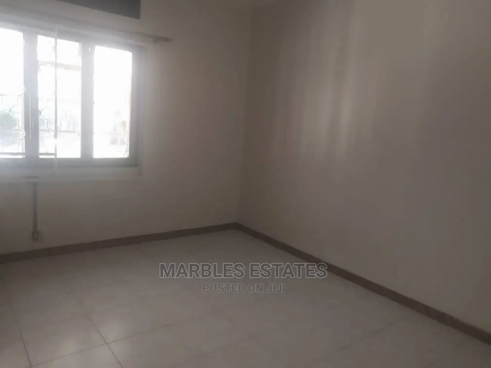 3bdrm Apartment in Bugolobi, Central Division for Rent
