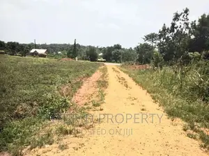 Plots for Sale at Namayumba Tarmac Road Estate~ Hoima Road