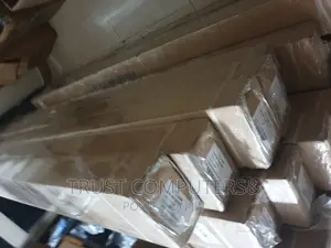 Projector Screen 180 By 180 Tripod