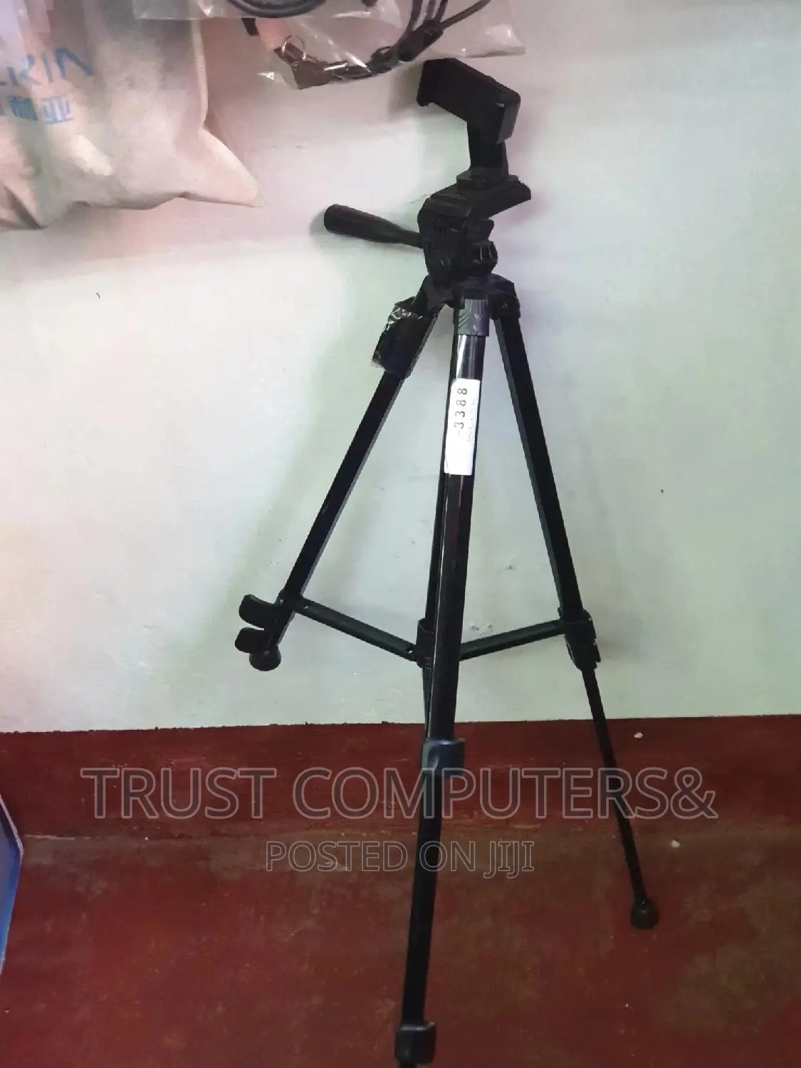 Tripod, Camera Stand (Phone Stand)3388