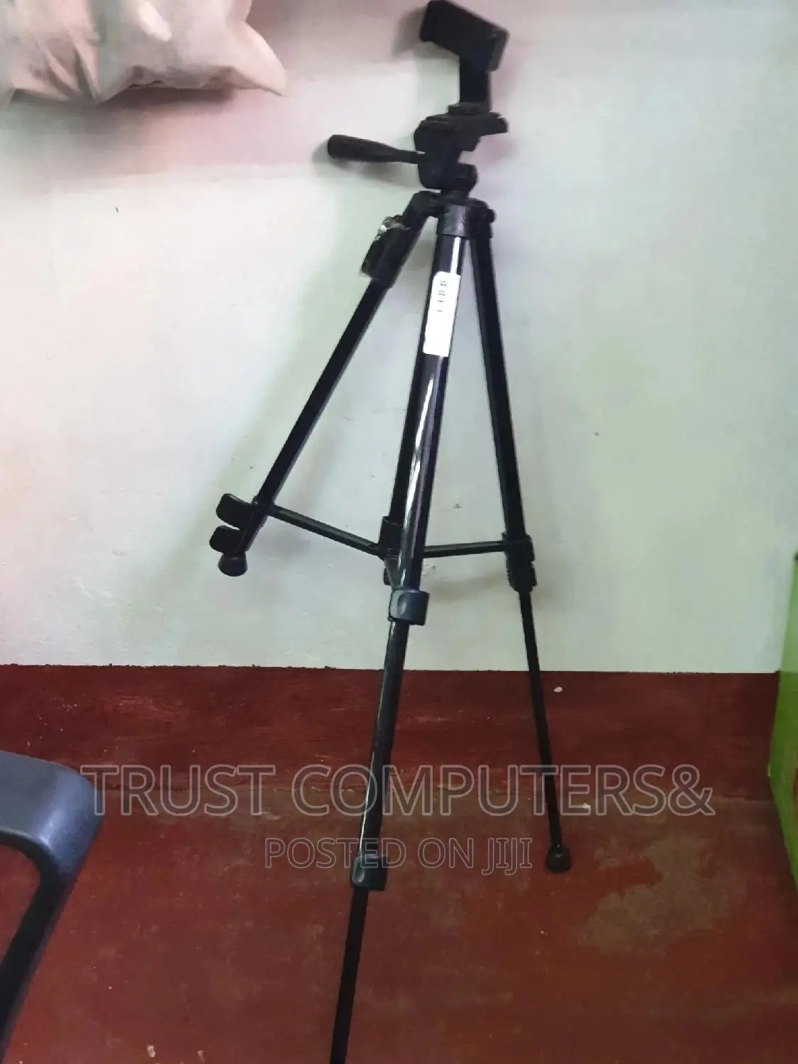 Tripod, Camera Stand (Phone Stand)3388