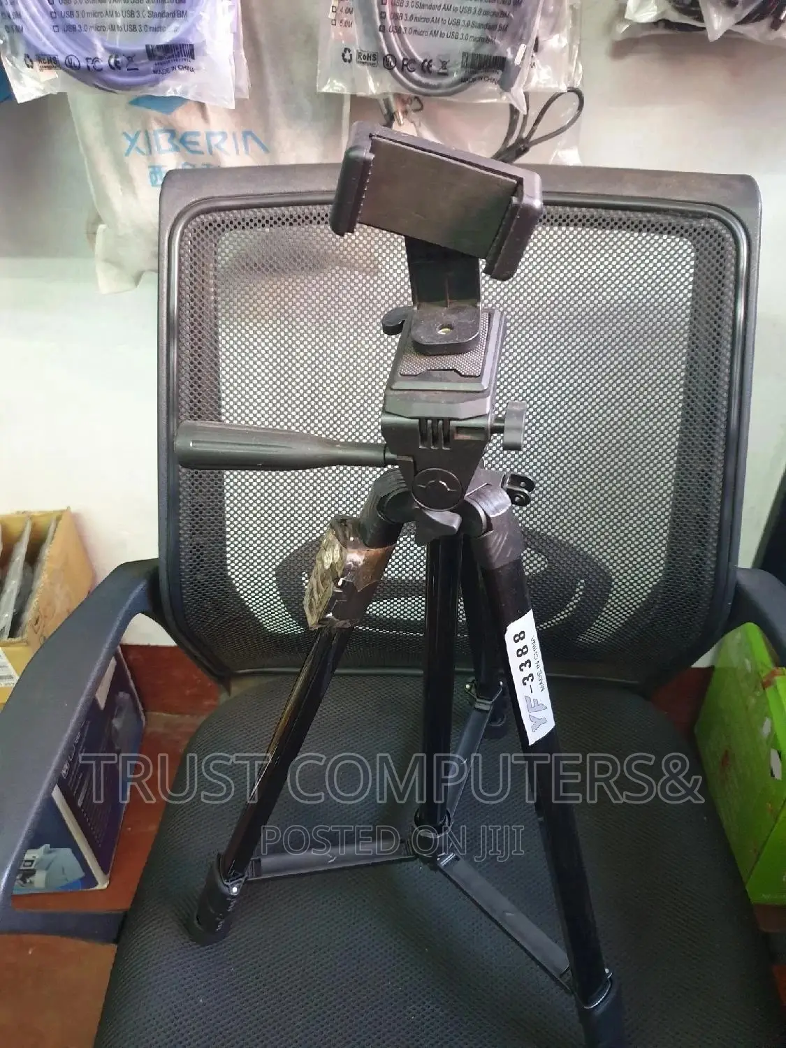 Tripod, Camera Stand (Phone Stand)3388