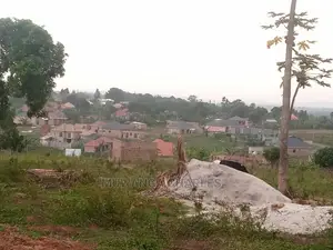 100by100ft for Sale in Kira